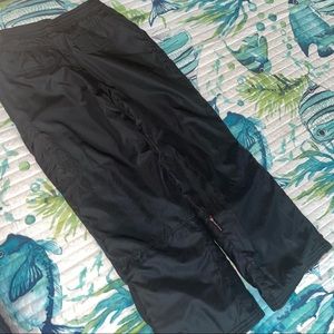 ZeroXposure size Medium snowboard ski pants. Zipper snap closure EUC